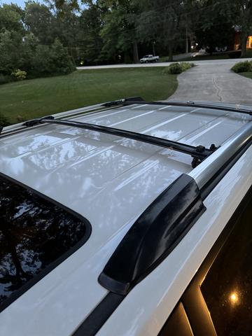 Photo of 2012 White Toyota Highlander