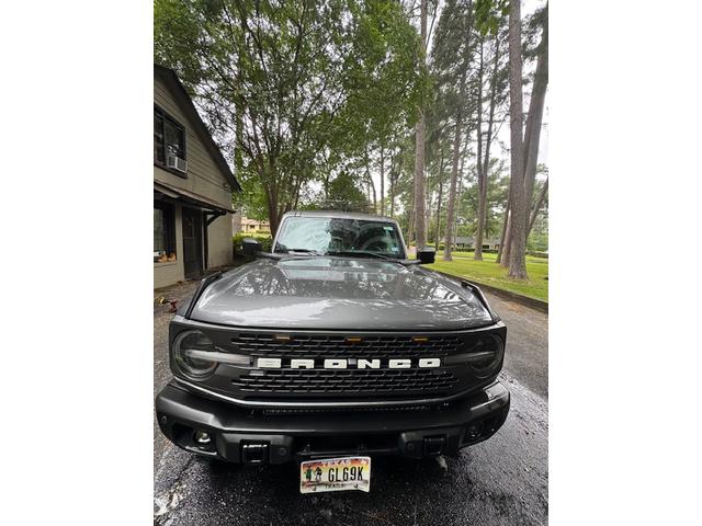 Photo of 2022 Gray Ford Bronco