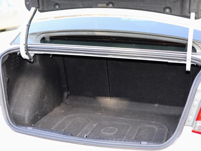 Photo of 2012 White Chevrolet Cruze
