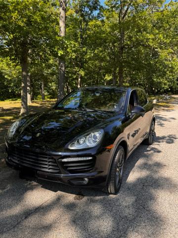 Photo of 2011 Black Porsche Cayenne