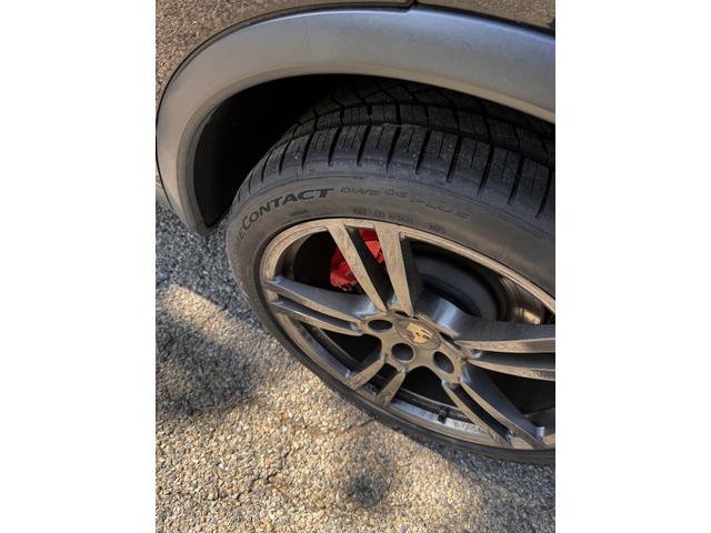 Photo of 2011 Black Porsche Cayenne