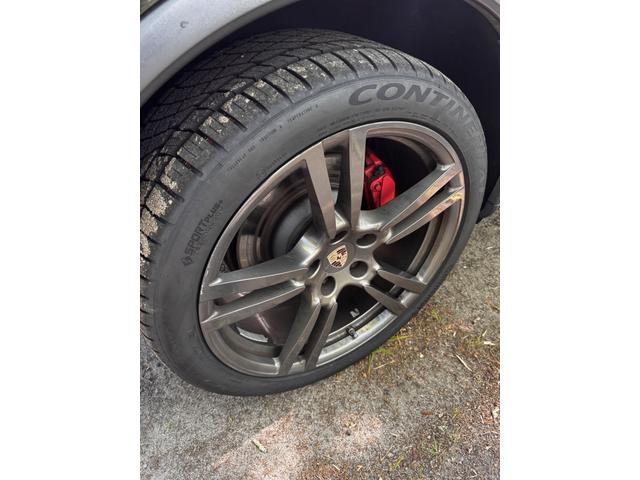 Photo of 2011 Black Porsche Cayenne