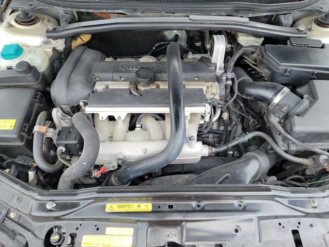 Photo of 2005 Silver Volvo S60