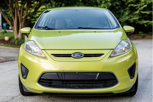 Photo of 2012 Green Ford Fiesta
