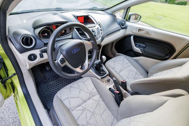 Photo of 2012 Green Ford Fiesta