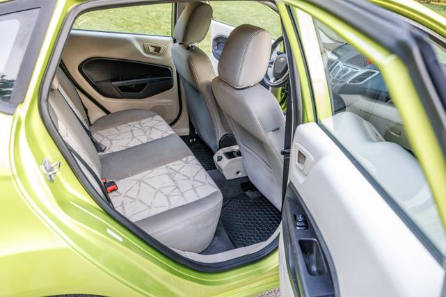 Photo of 2012 Green Ford Fiesta