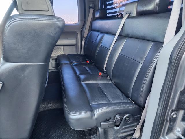 Photo of 2006 Gray Ford F-150