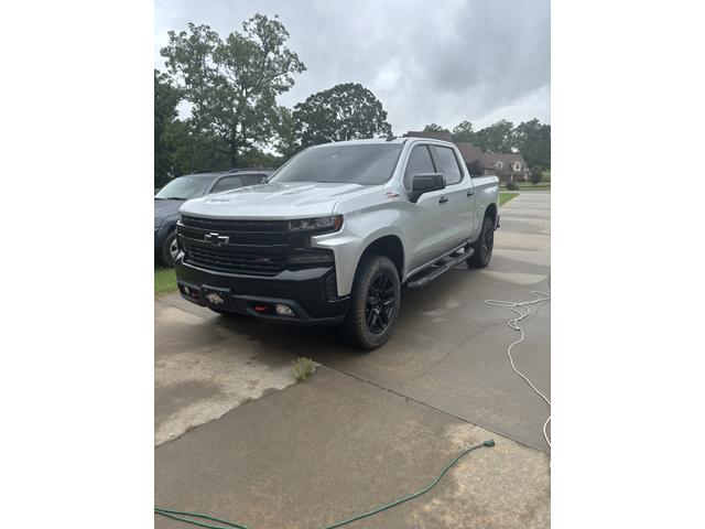 Photo of 2021 Silver Chevrolet Silverado 1500