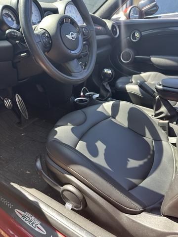 Photo of 2014 Red MINI Roadster