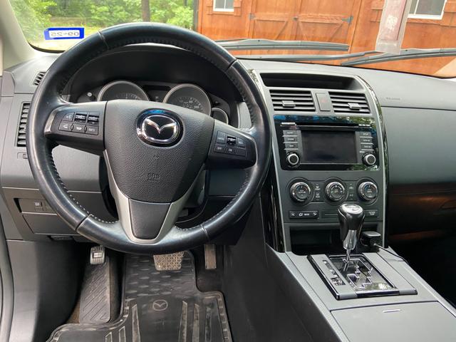 Photo of 2015 Silver Mazda CX-9