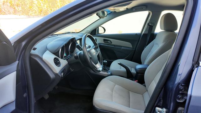 Photo of 2013 Blue Chevrolet Cruze