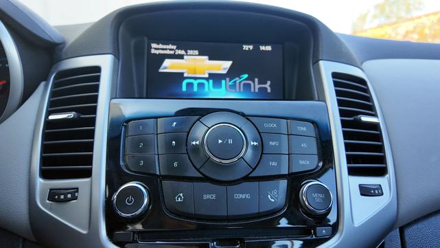 Photo of 2013 Blue Chevrolet Cruze