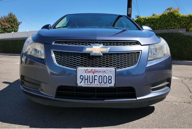 Photo of 2013 Blue Chevrolet Cruze