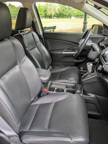 Photo of 2016 Red Honda CR-V