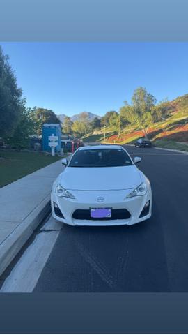 Photo of 2015 White Scion FR-S