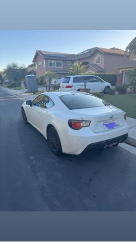 Photo of 2015 White Scion FR-S