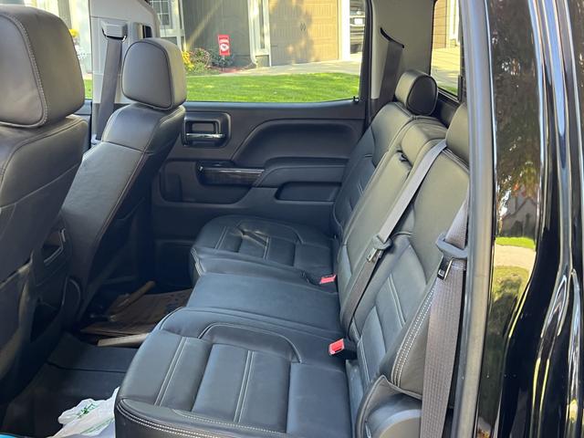 Photo of 2016 Black GMC Sierra 1500