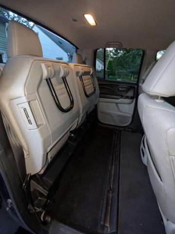 Photo of 2017 Blue Honda Ridgeline