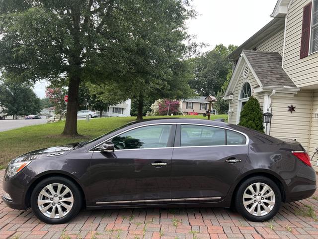 Photo of 2015 Gray Buick LaCrosse