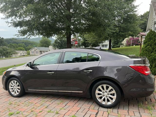 Photo of 2015 Gray Buick LaCrosse