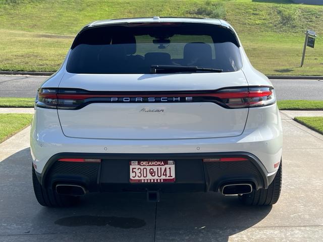 Photo of 2023 White Porsche Macan