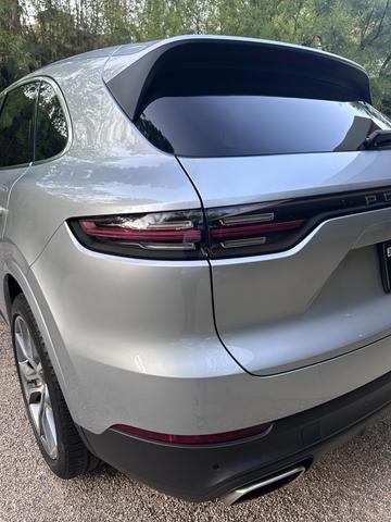 Photo of 2020 Silver Porsche Cayenne