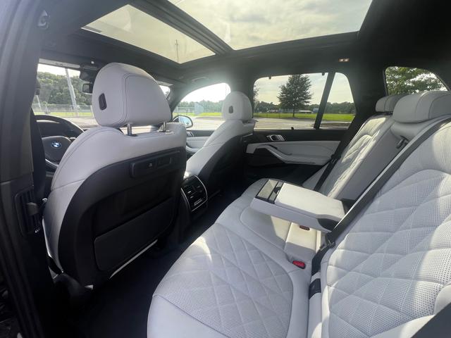 Photo of 2023 Black BMW X5 PHEV