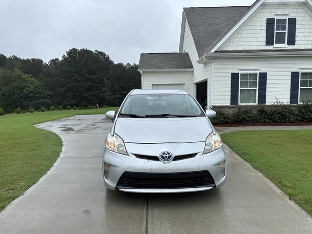 Photo of 2014 Silver Toyota Prius