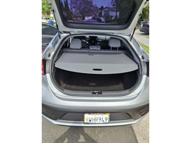 Photo of 2021 Silver Hyundai IONIQ Hybrid