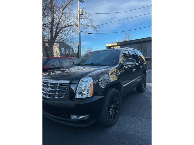 Photo of 2014 Black Cadillac Escalade