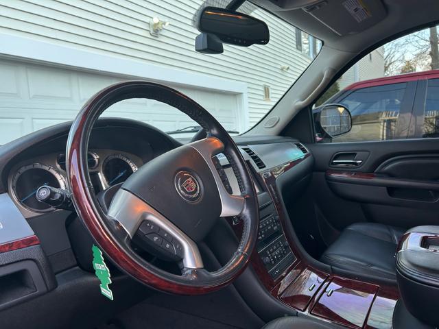 Photo of 2014 Black Cadillac Escalade