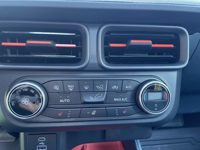 Photo of 2022 Blue Ford Maverick