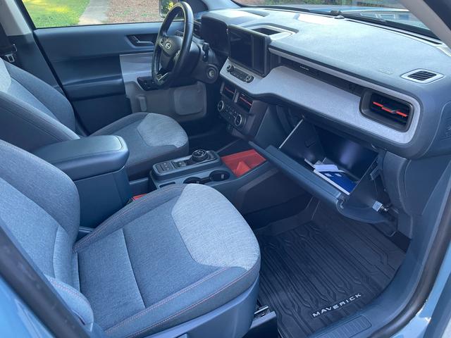 Photo of 2022 Blue Ford Maverick