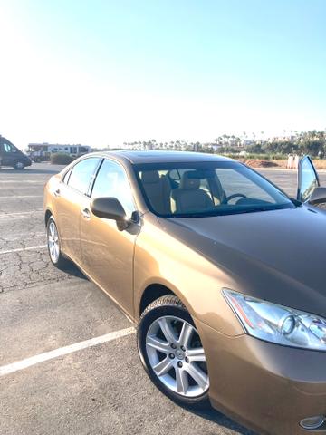Photo of 2007 Gold Lexus ES 350
