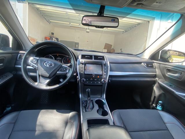 Photo of 2016 Black Toyota Camry