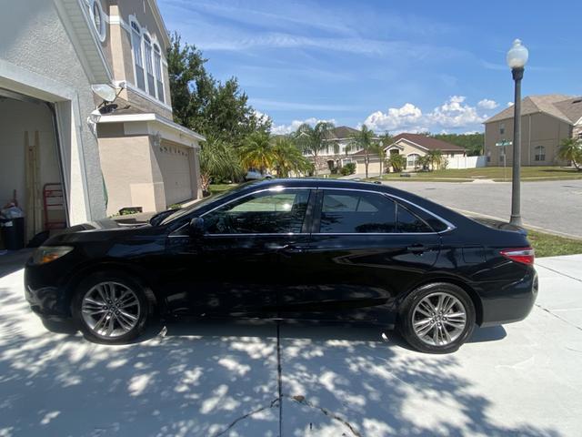 Photo of 2016 Black Toyota Camry