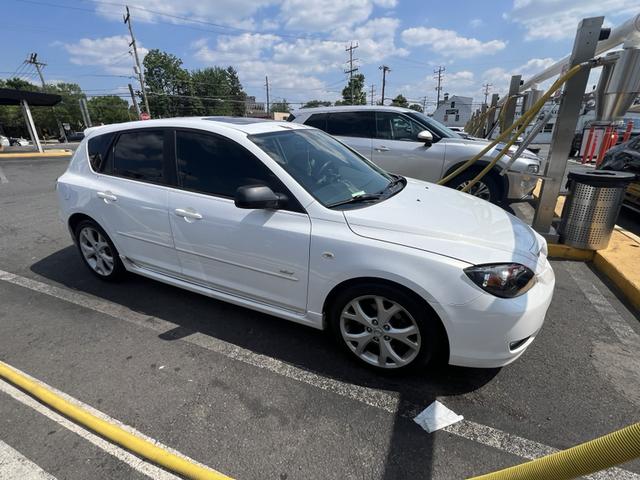 Photo of 2007 White Mazda Mazda3