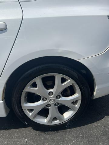 Photo of 2007 White Mazda Mazda3