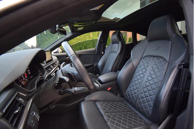 Photo of 2018 Gray Audi S5