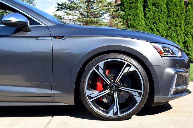 Photo of 2018 Gray Audi S5