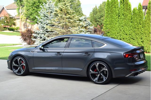 Photo of 2018 Gray Audi S5