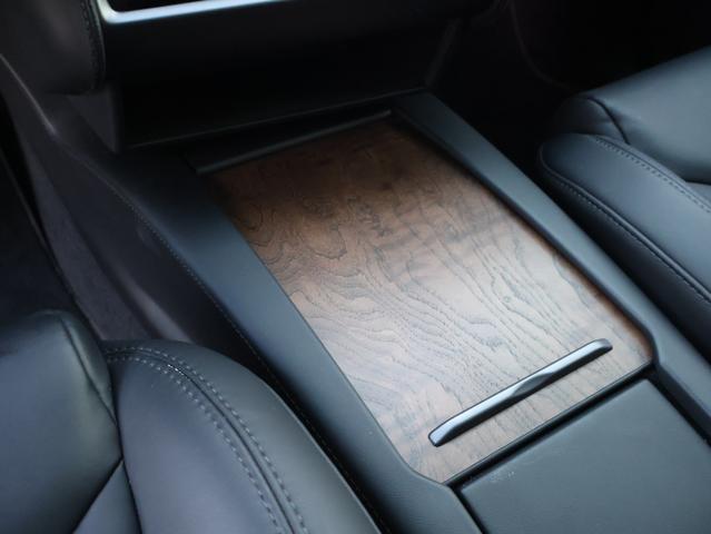 Photo of 2021 Black Tesla Model X