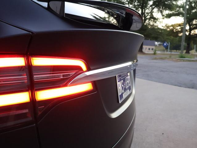 Photo of 2021 Black Tesla Model X
