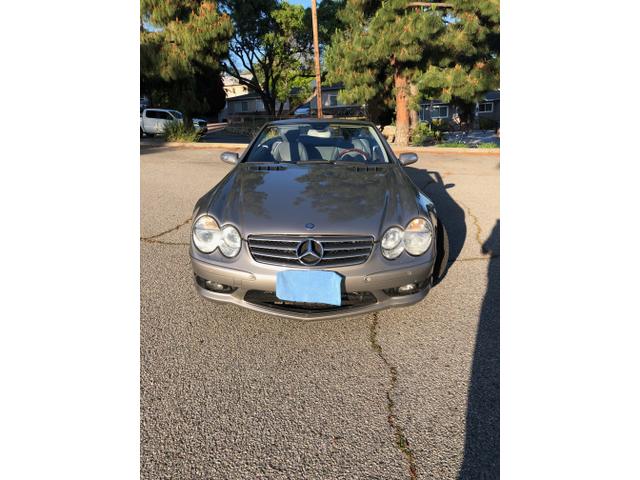 Photo of 2005 Silver Mercedes-Benz SL-Class