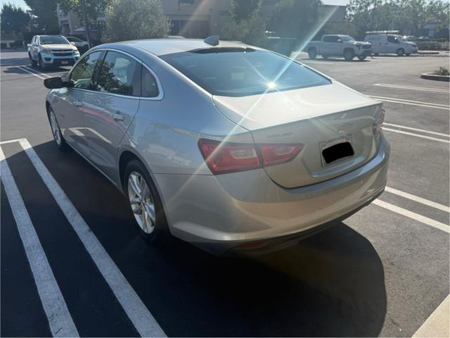 Photo of 2018 Silver Chevrolet Malibu