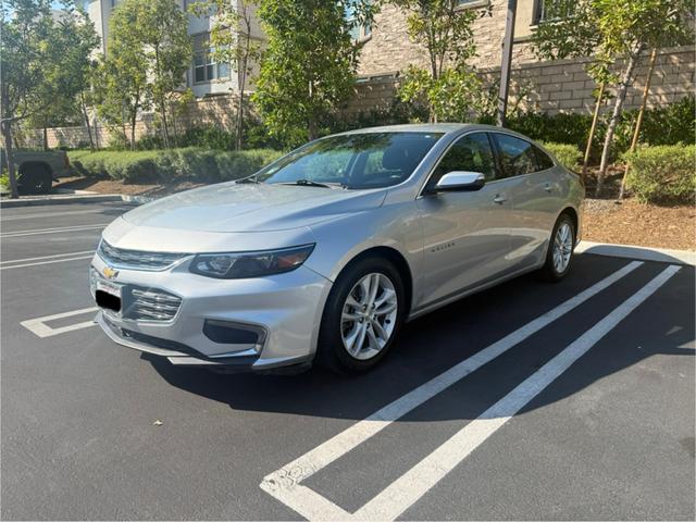 Photo of 2018 Silver Chevrolet Malibu
