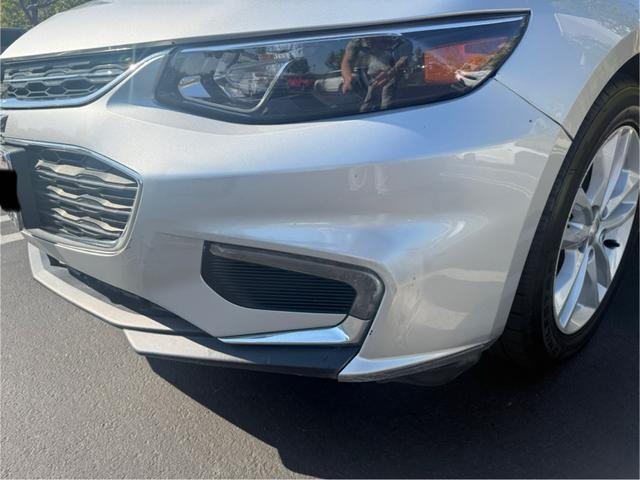 Photo of 2018 Silver Chevrolet Malibu