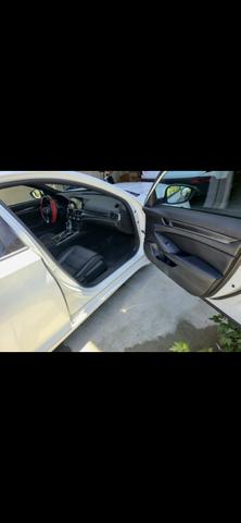 Photo of 2018 White Honda Accord