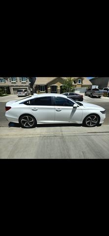 Photo of 2018 White Honda Accord