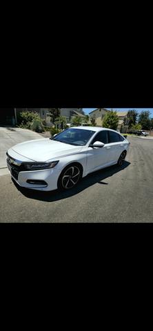 Photo of 2018 White Honda Accord